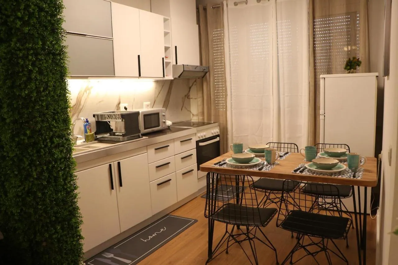 Pine Apartment Tirana Albania
